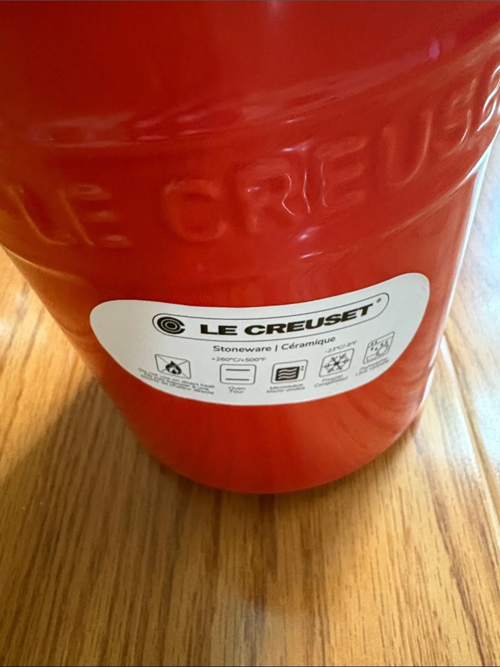 Le Creuset 1 Liter Utensil Crock in Carmin